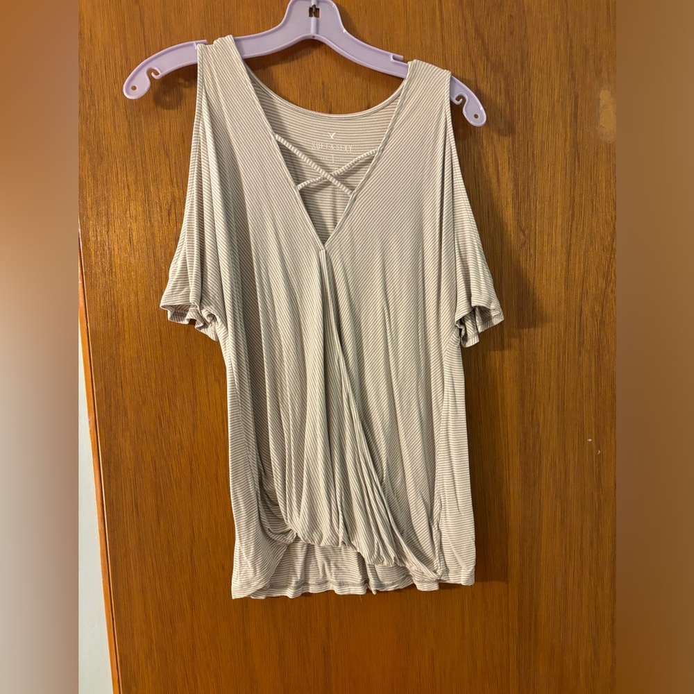 American Eagle Soft and Sexy T
